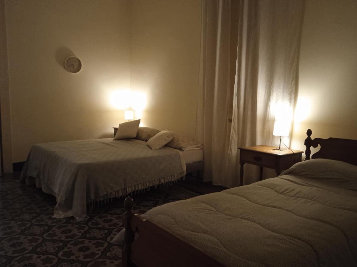 Nowhere Rooms Palermo Ngoại thất bức ảnh